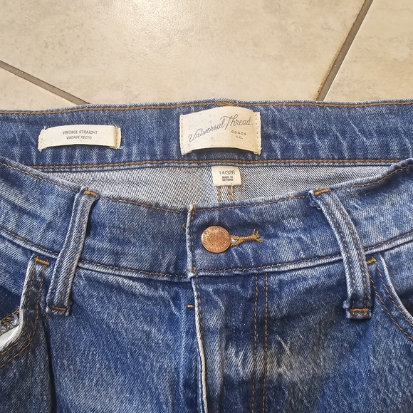 Straight Leg Jeans - Universal Thread - Picture 2 of 2